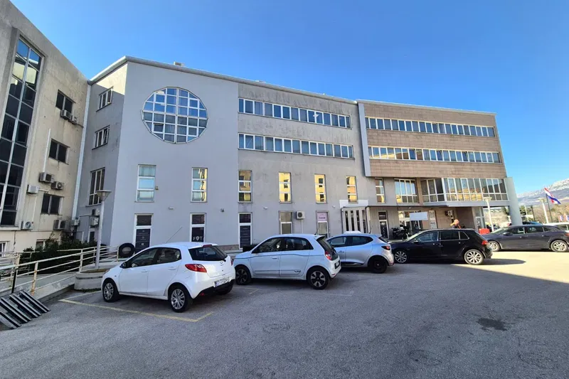 Spacious multipurpose office space – 3