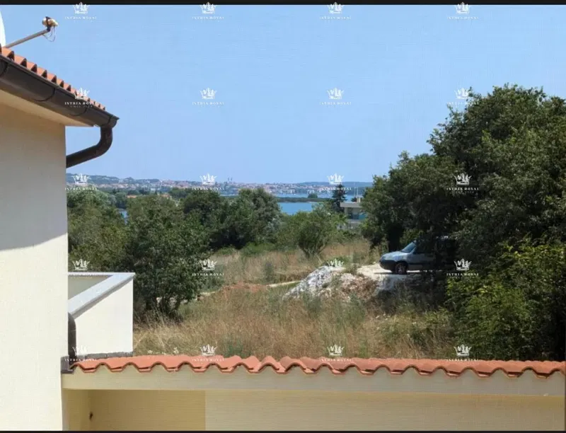 Istria, Pomer, Medulin, vendita di una casa con 11 appartamenti studio a 200 m dal mare, ottima investimento! – 2
