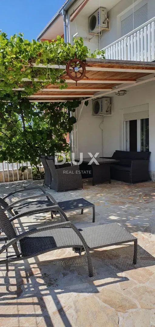 NOVI VINODOLSKI - dom w spokojnej okolicy z 5 apartamentami – 3