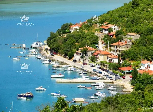Istria, Trget, vendita di splendide case antiche a Ivanušići con vista mare e piscina – da ristrutturare, case in pietra. – 2