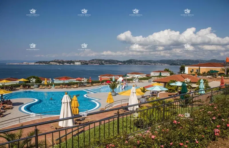 LUXURY APARTMENT BY THE SEA – CRVENI VRH, SAVUDRIJA (116 m², 2BED + LIVING ROOM, TERRACE, SEA VIEW) – 3