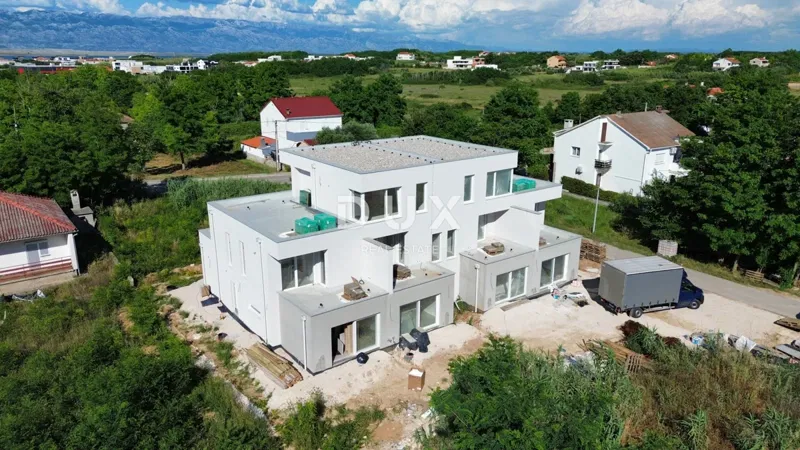 ZADAR, PRIVLAKA - Nuova costruzione con terrazza sul tetto e vista mare a 110 metri dalla spiaggia! D – 2