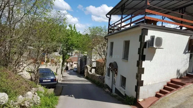 Dom Zaton – 2