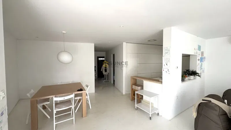 City of Krk apartment on the ground floor of 91m2 with its own garden and sea view! – 2