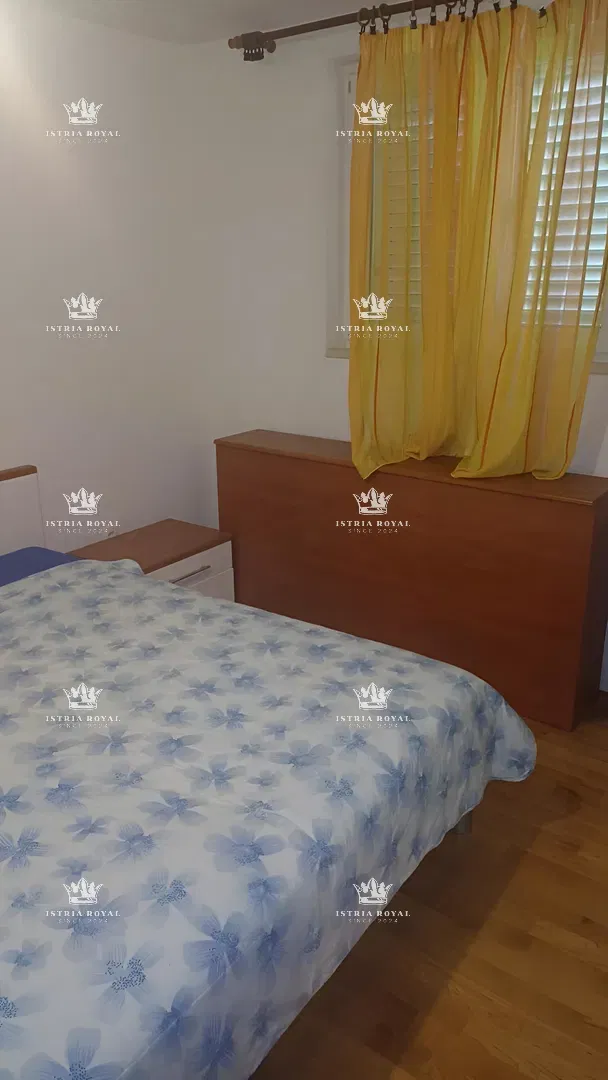 EXCLUSIVE SALE OF AN APARTMENT 73m² IN TROGIR-ČIOVO, 100m FROM THE SEA – SEA VIEW, URGENT! – 2