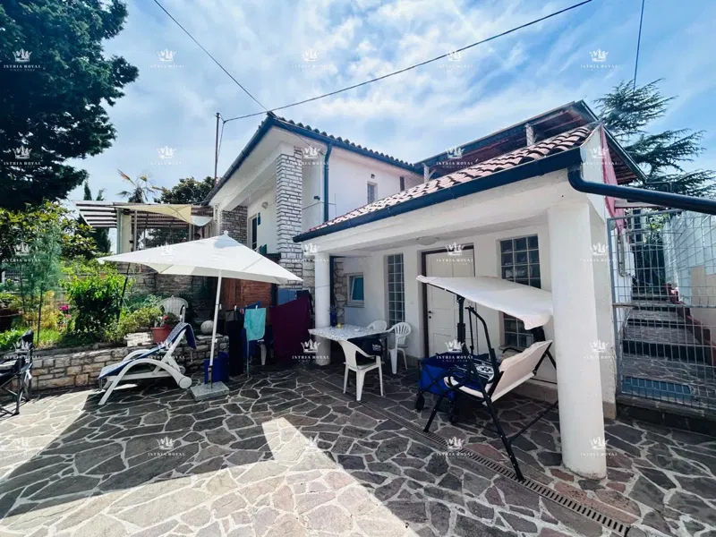 ISTRIA, UMAG-PUNTA: Casa di 193m², Giardino 488m², 150m dal Mare – Ottima Posizione per Vacanze e Investimenti! – 2