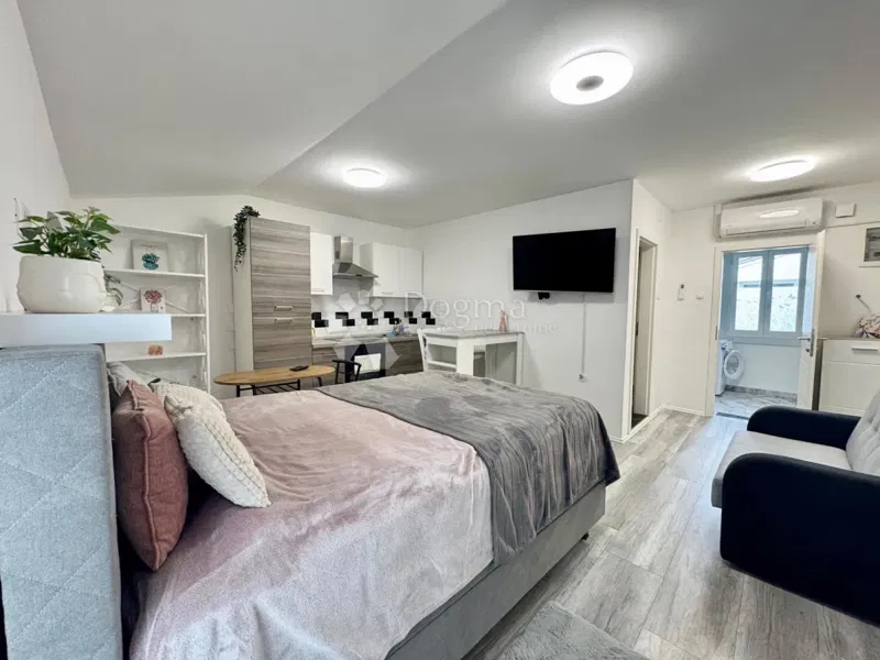 Flat Centar, Rijeka, 80m2 – 3