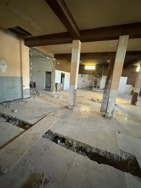 Lokal użytkowy Crikvenica, 282,71m2 – 3