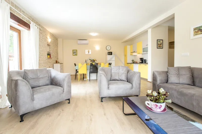 Poreč, čudovita vila z bazenom na mirni lokaciji – 3