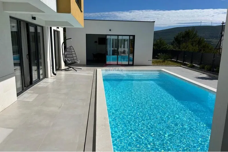 PRIDRAGA - MODERNA VILA S BAZENOM I POGLEDOM NA MORE! – 2