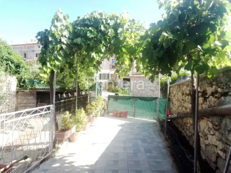 ISTRIA, BRTONIGLA – Tvoje istrijské útočište: záhrada, terasa a len 6 km od mora – 3