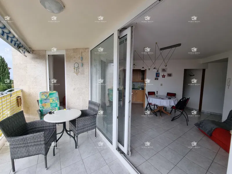Istria, Umag, apartment for sale with sea view in Zambratija – 77 m², garage, 2 bedrooms + living room, close to the beach! – 3