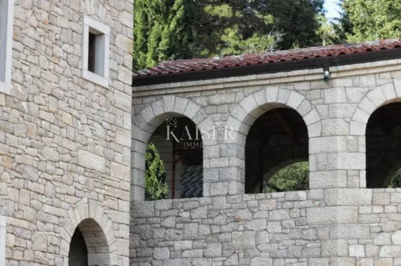 Rovigno, Sošići - un'unica villa in pietra con vista sul mare – 3