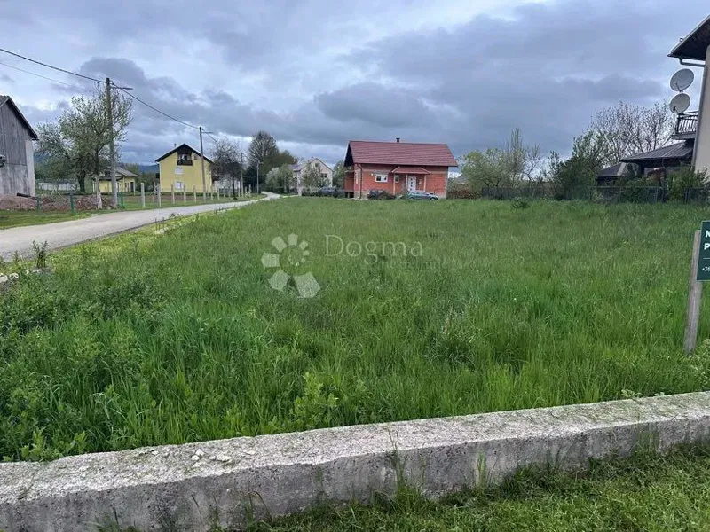 Building land Centar, Gospić, 1.050m2 – 2