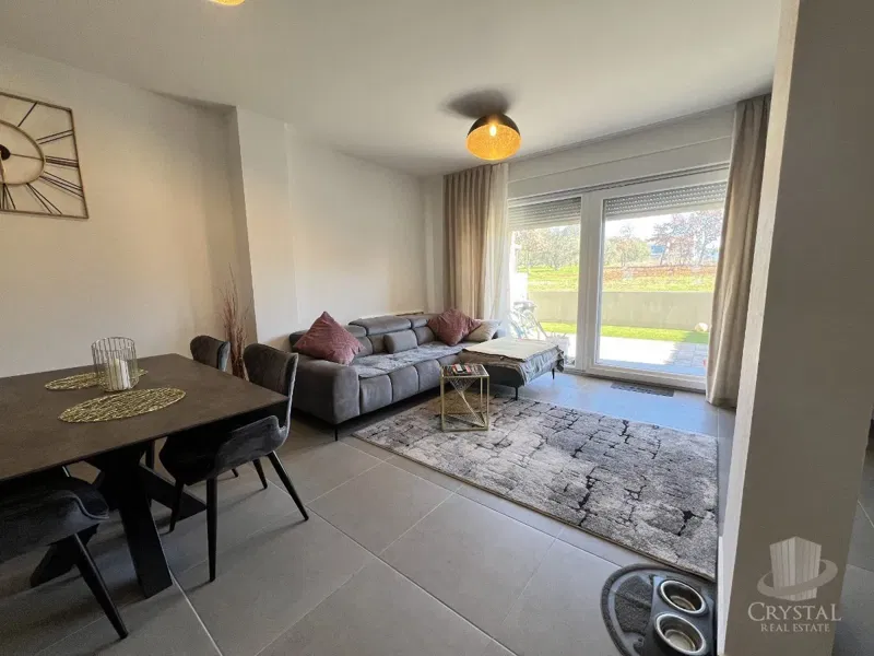 Grazioso appartamento a Cittanova con vista mare – 3