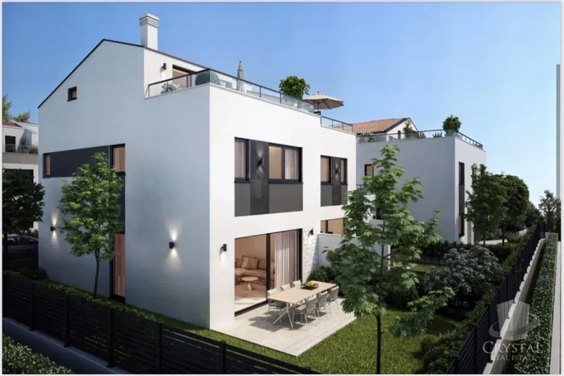 Casa moderna in costruzione – 3