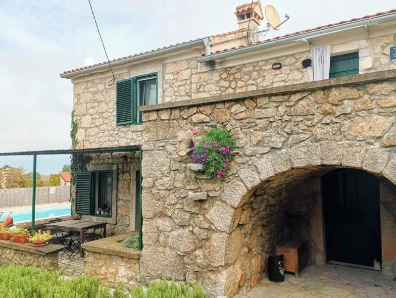 Casa Malinska, Malinska-Dubašnica, 100m2 – 3