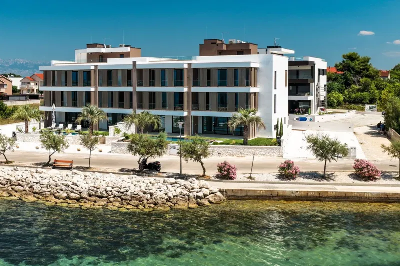 Appartamento in un palazzo di lusso in prima fila sul mare – 2