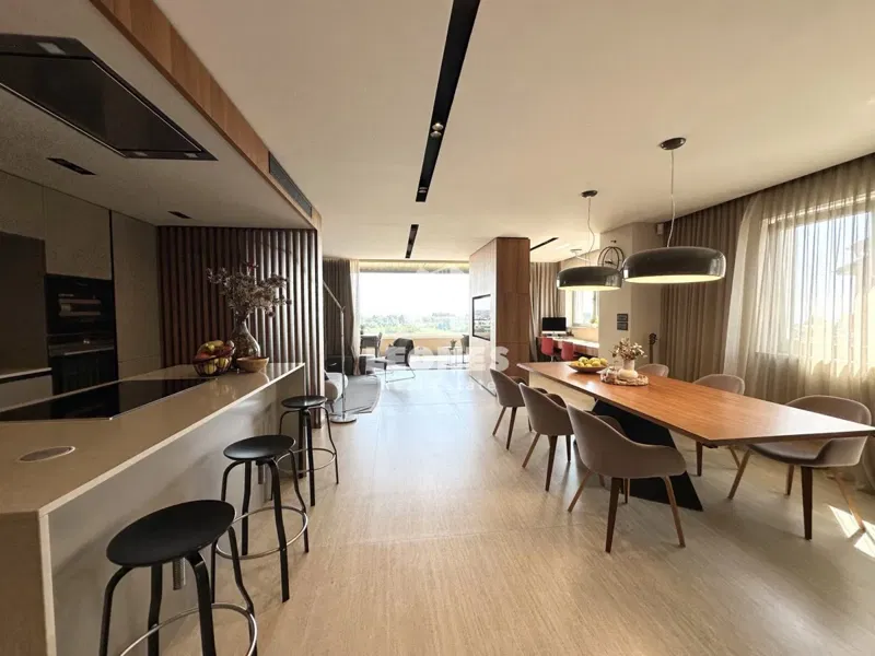 Luxuriously furnished apartment with a sea view in a great location in Novigrad – 2