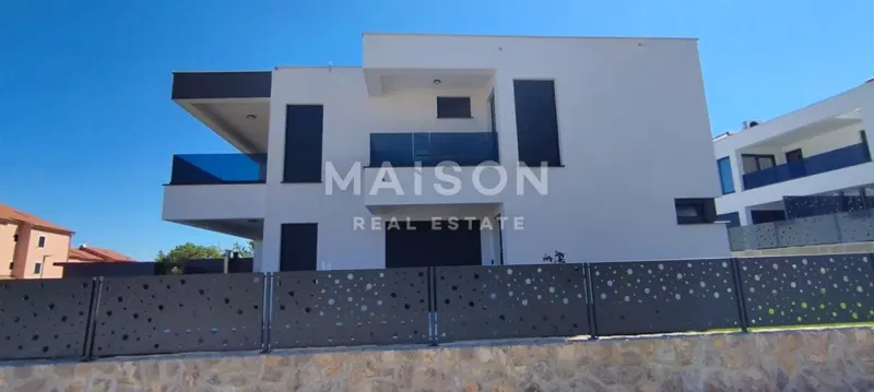 Malinska, casa bifamiliare con piscina – 2