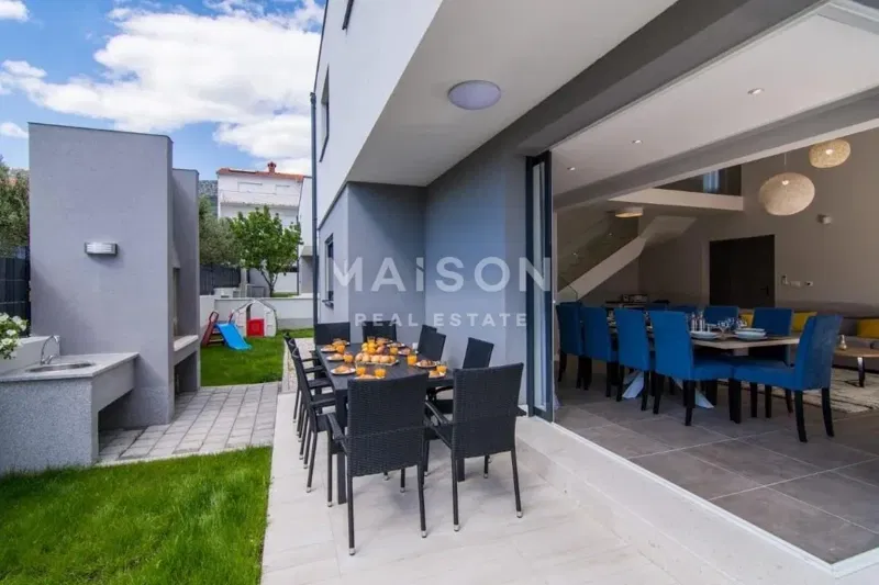 Villa Kaštel Kambelovac, Kaštela, 202m2 – 2