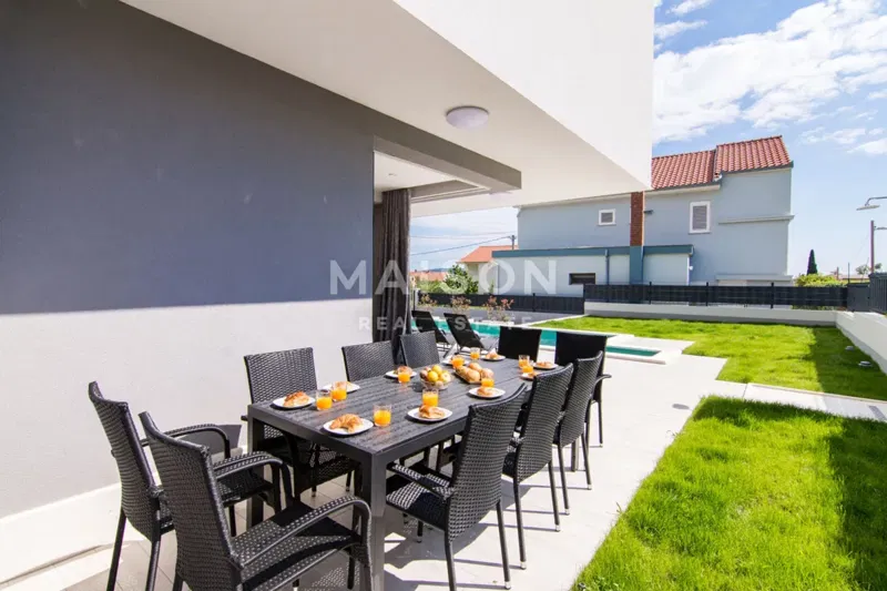 Villa Kaštel Kambelovac, Kaštela, 202m2 – 3