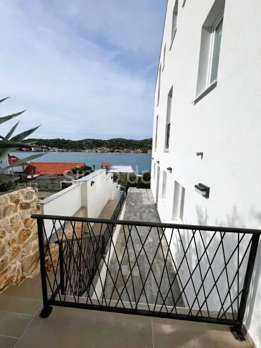 Spacious new apartment 50m from the sea, Tisno – 3