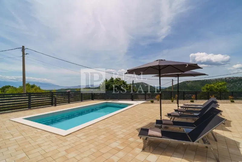 BRIBIR - luksuzna vila s bazenom – 2