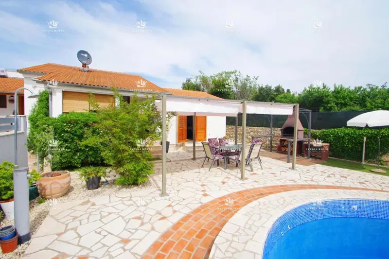 Istria, Pula – House with a swimming pool for sale | Monte Serpo, quiet location surrounded by nature – 3