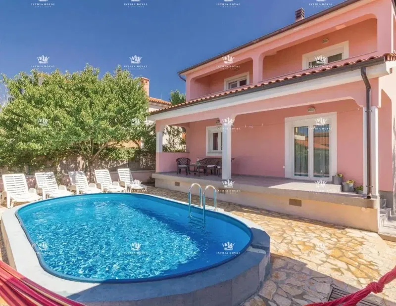 House with pool for sale – Pula, Škatari – 2