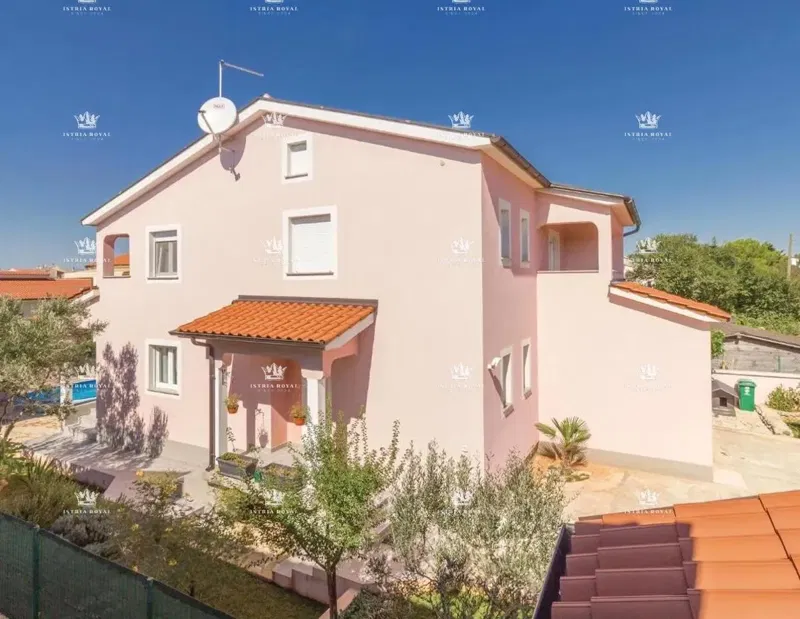 House with pool for sale – Pula, Škatari – 3