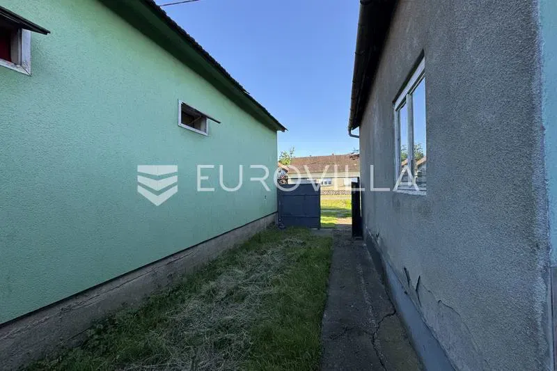 Strizivojna, house 175 m² on a plot of 2794 m² – 3