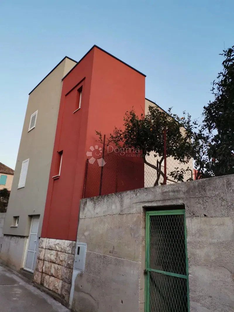 Ház Vis, 189m2 – 2