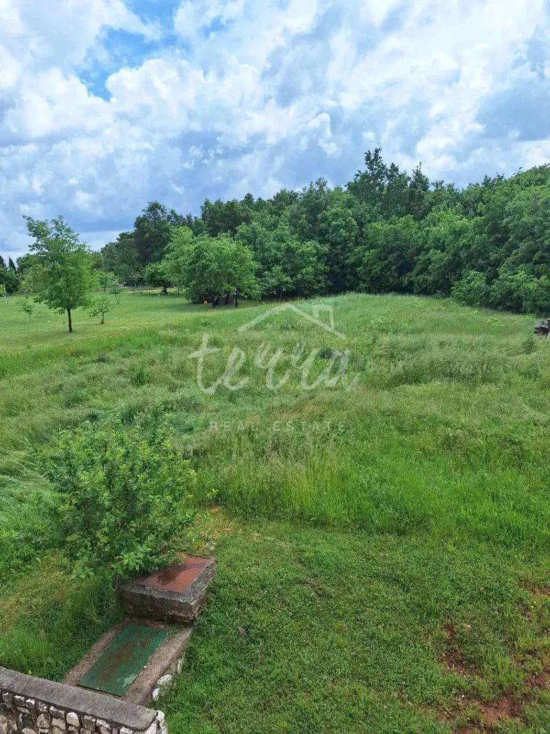 Land Labin, 700m2 – 2