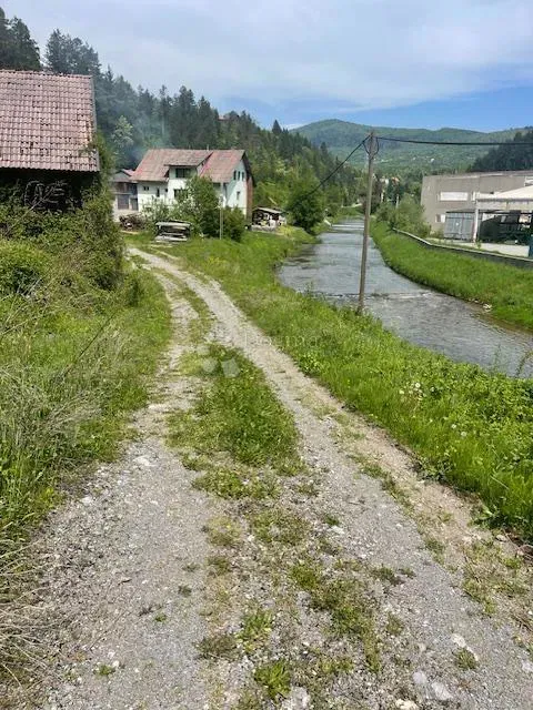 Terreno edificabile Vrbovsko, 1.885m2 – 2