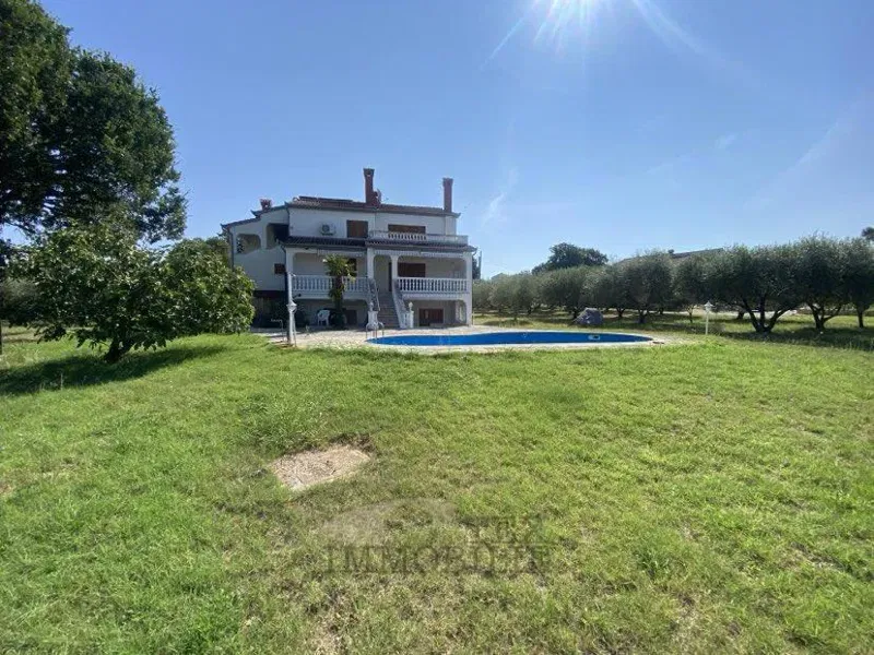 Detached House with Pool and Sea View – Land Plot 2,582 m² – 2