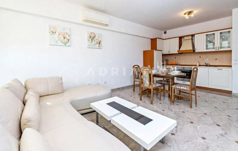 Rovinj, two-bedroom apartment on the second floor near the center – 2