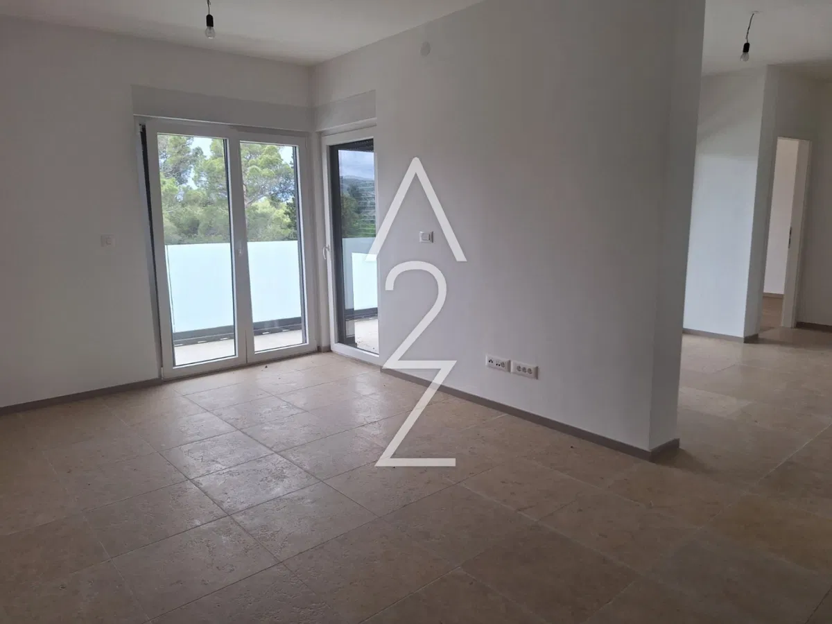 USELJIVA NOVOGRADNJA STARIGRAD 62,50 M2