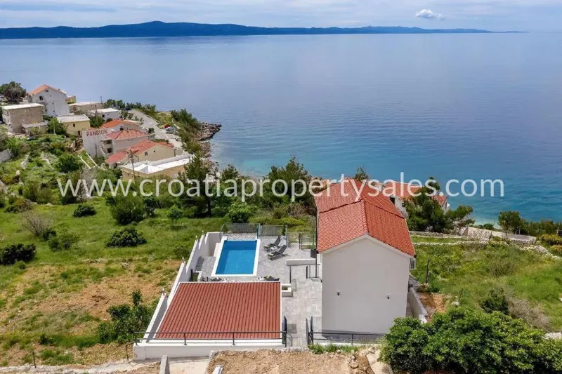 Makarska, villa for sale, 650.000 € – 2
