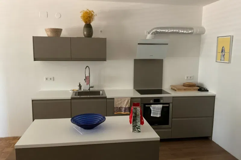 Casa unifamiliare con garage in un'oasi di pace – 3