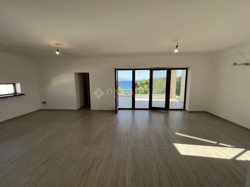 GRAD KRK - PREDIVAN PENTHOUSE PRVI RED DO MORA! – 2