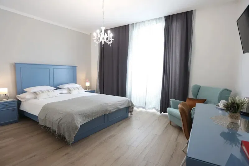 Struttura boutique con 9 camere lussuose nel cuore del centro storico – 3