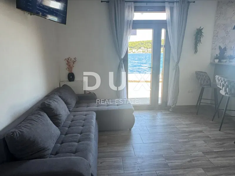 TISNO, MURTER – APARTAMENT W 1. RZĘDZIE DO MORZA, IDEALNY NA WYNAJEM TURYSTYCZNY! – 3
