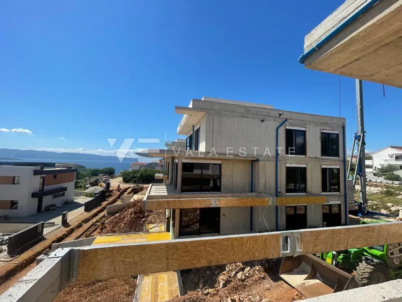 PENTHOUSE APARTMENT IN NEW BUILDING WITH ROOF TERRACE AND OPEN SEA VIEW – 3