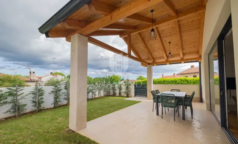 Rovigno, dintorni, nuova casa con terrazza e giardino – 3