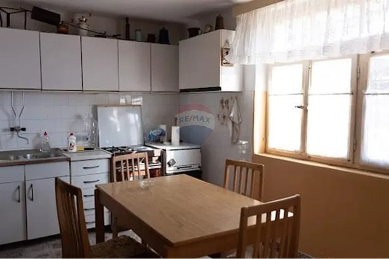Hiša Sutomišćica, Preko, 170m2 – 3