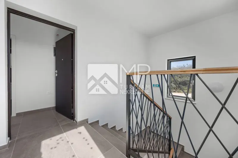 Medulin – Mukalba, new building, apartment on the 1st floor, garage – 3