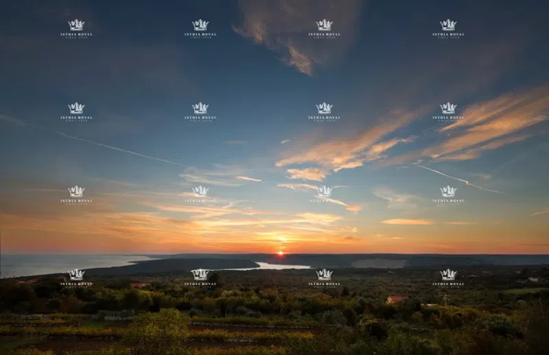 Istria, Sveti Lovreč, 11 building plots 7800m2, sea view, full infrastructure, attractive – 2