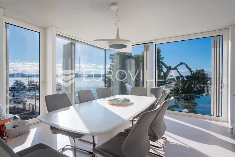 Zadar, first row to the sea - luxury designer villa with rooftop terrace – 2
