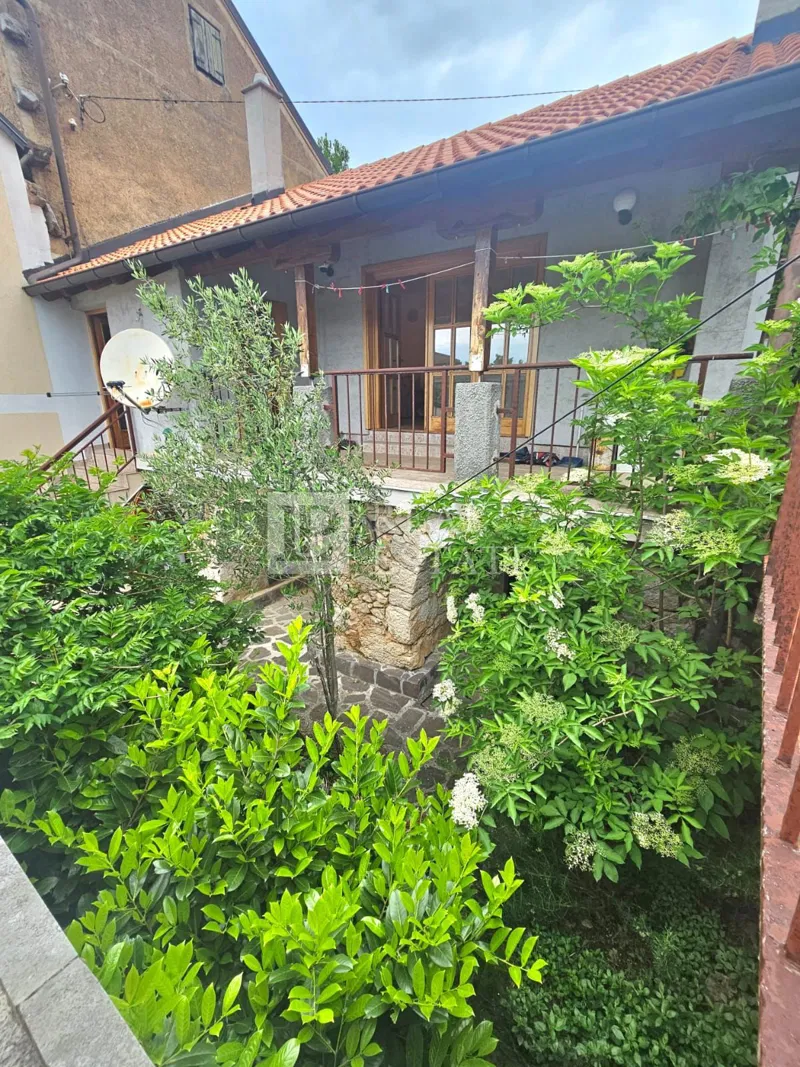 TRIBALJ - polpritlična hiša na mirni lokaciji – 3
